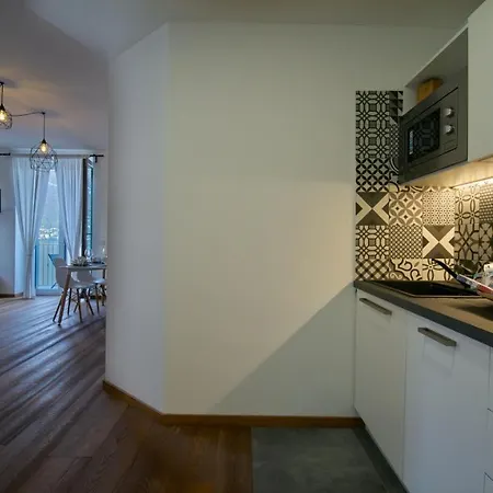 Apartment Appartamento Comballo Residence La Darsena