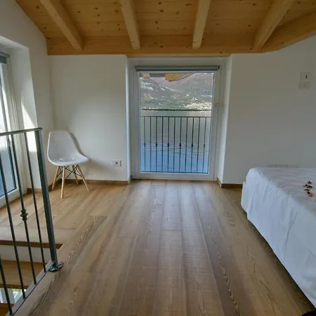 Appartamento Comballo Residence La Darsena Apartment